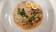 Thai Suppe mit Kokos und Huhn 1