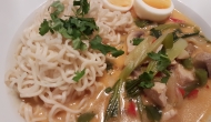 Thai Suppe mit Kokos und Huhn 6