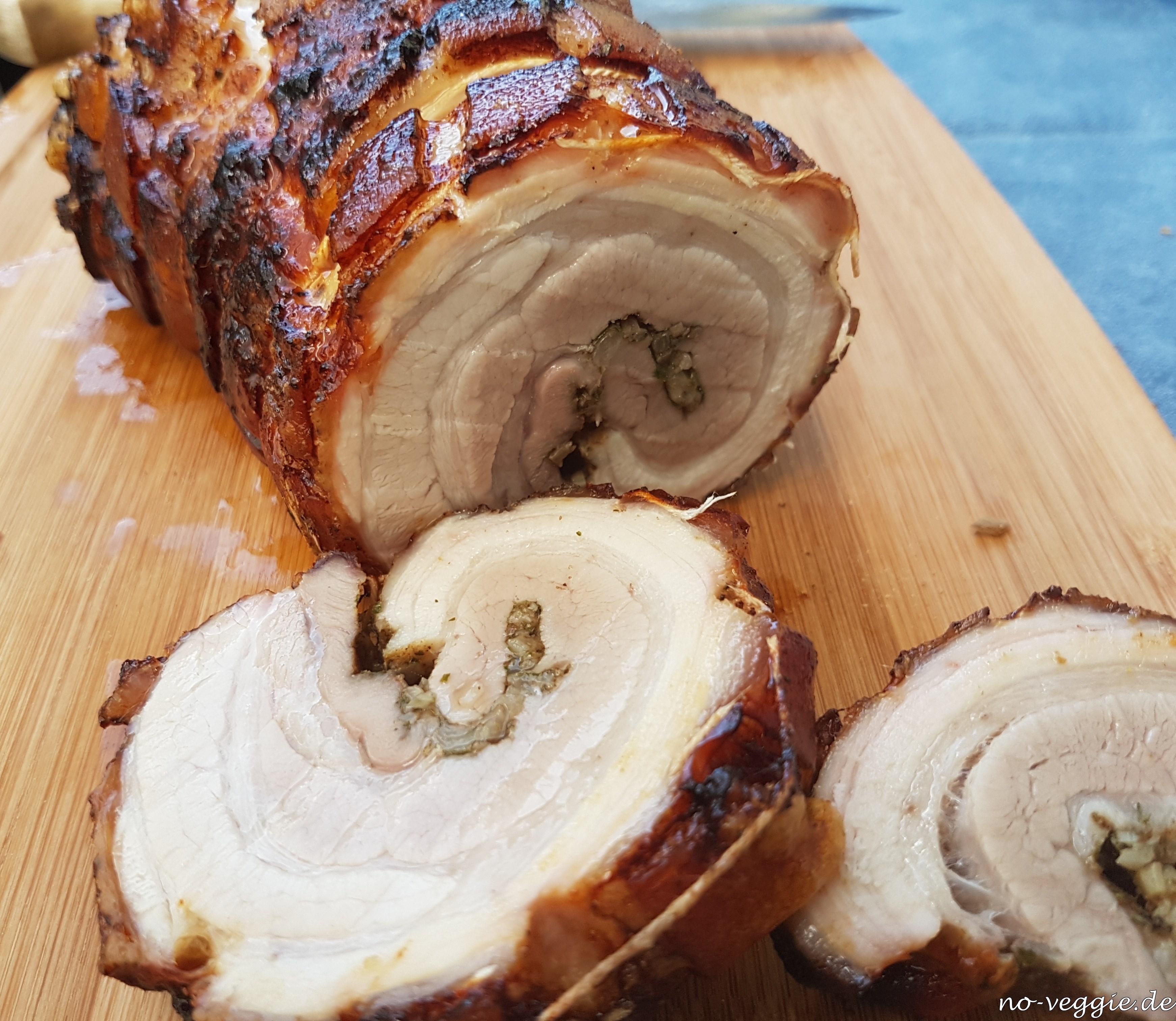 Schweinebacuh-Rollbraten