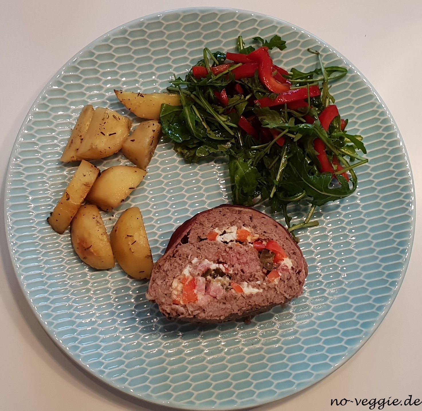 Hackfleisch Roulade -greek style- no veggie